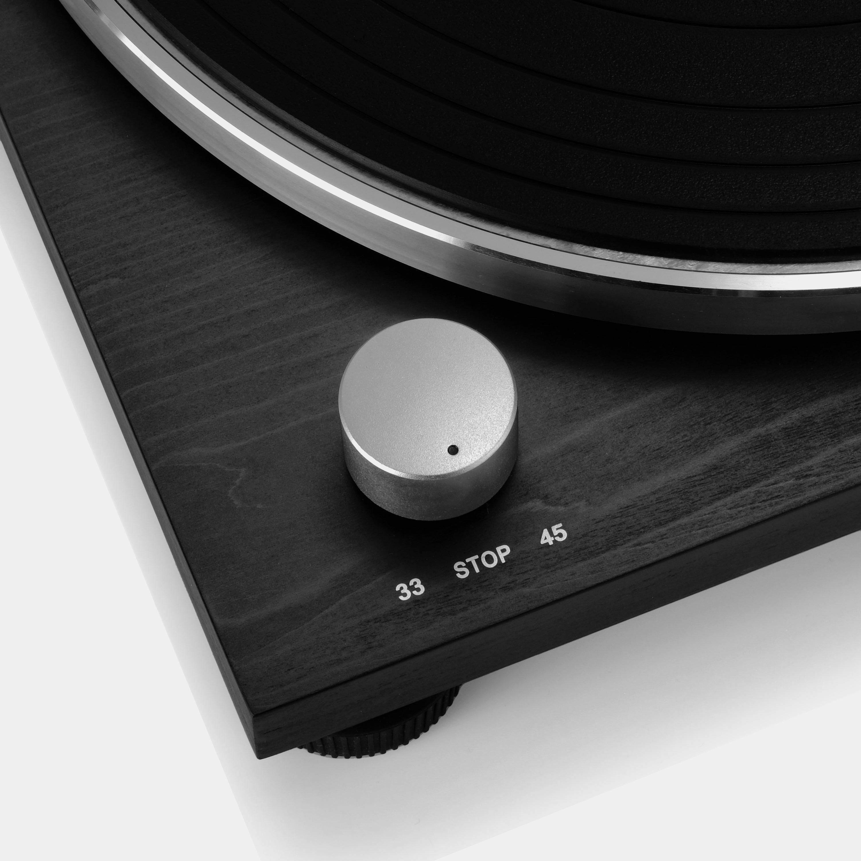 Audio Technica AT-LPW30BKR Turntable